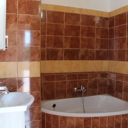 Korall Διαμέρισμα Balatonfůzfő