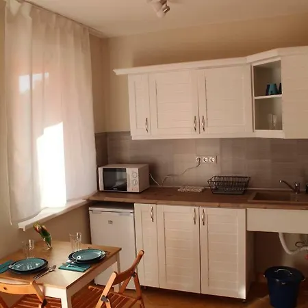 Korall Daire Balatonfůzfő