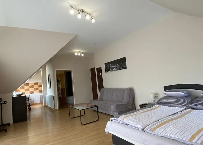 Korall Apartament *