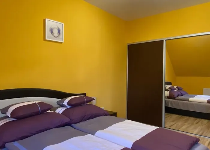 Korall Apartament *