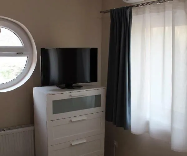 Korall Apartament Balatonfůzfő